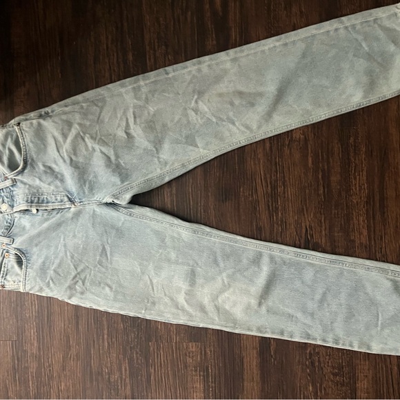 Agolde Mid Rise Light Wash Denim Jeans - Picture 2 of 4
